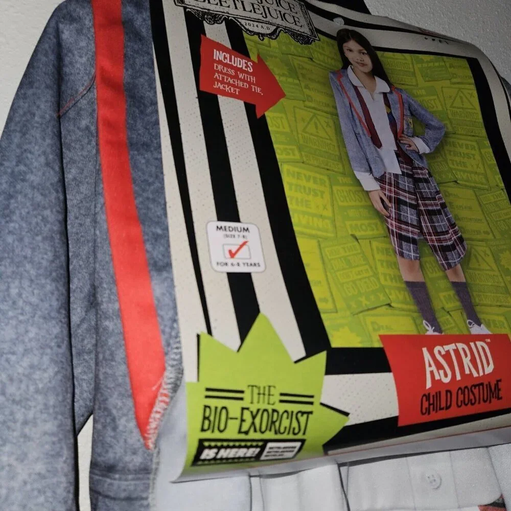 NEW Beetlejuice Astrid Halloween Costume Girls Medium 7-8 Dress Schoolgirl